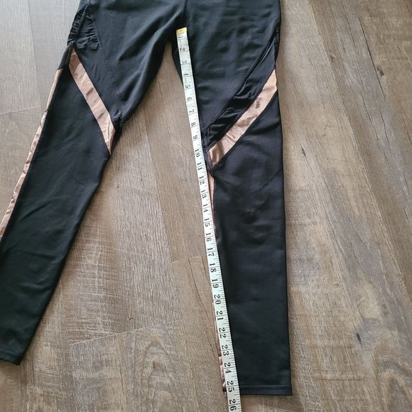 Fabletics US Women's Size S Mid-Rise Mesh Powerhold Leggings Metallic - Picture 8 of 10